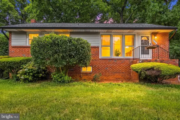 8408 Carrollton Pkwy, HYATTSVILLE, MD 20784