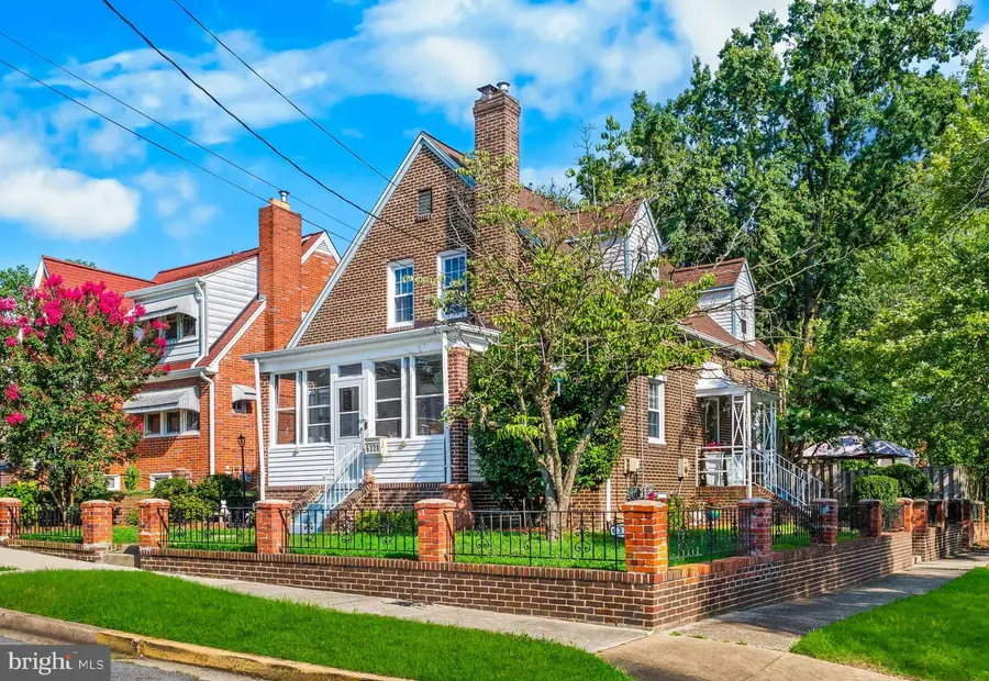 6328 Foster St, District Heights, MD 20747 - #2