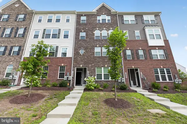 10844 Presidential Pkwy, UPPER MARLBORO, MD 20772