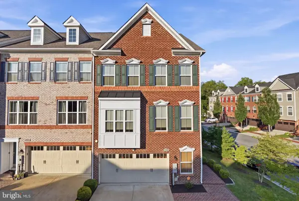 2818 Medstead Ln, UPPER MARLBORO, MD 20774