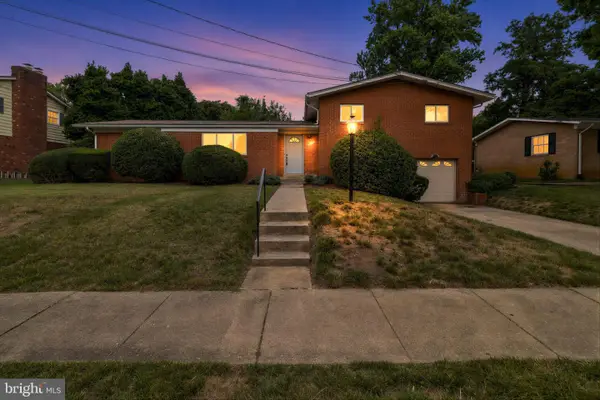 2200 Rosecroft Blvd, FORT WASHINGTON, MD 20744