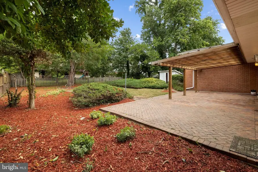 2200 Rosecroft Blvd, Fort Washington, MD 20744 - #3