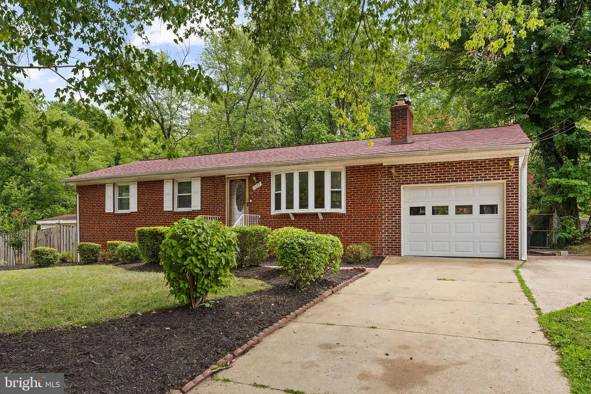 5609 San Juan Dr, Clinton, MD 20735 - #1
