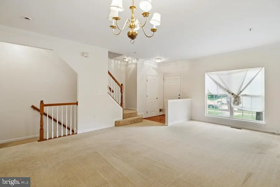 7033 Chadds Ford Dr, Brandywine, MD 20613 - #2