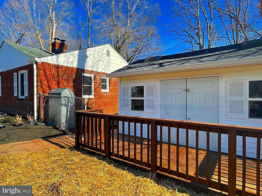 6107 Buckler Rd, Clinton, MD 20735 - #3