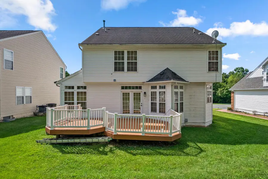 4304 Medallion Dr, Silver Spring, MD 20904 - #2