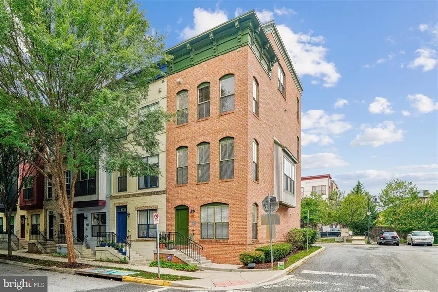 5728 45th Ave, Hyattsville, MD 20781 - #2