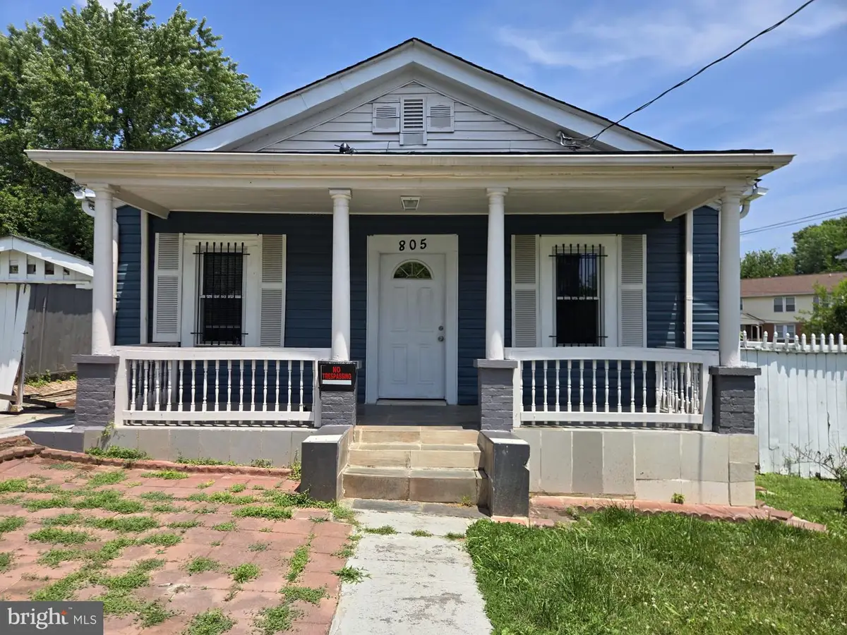805 Eastern Ave, Fairmount Heights, MD 20743 - #1