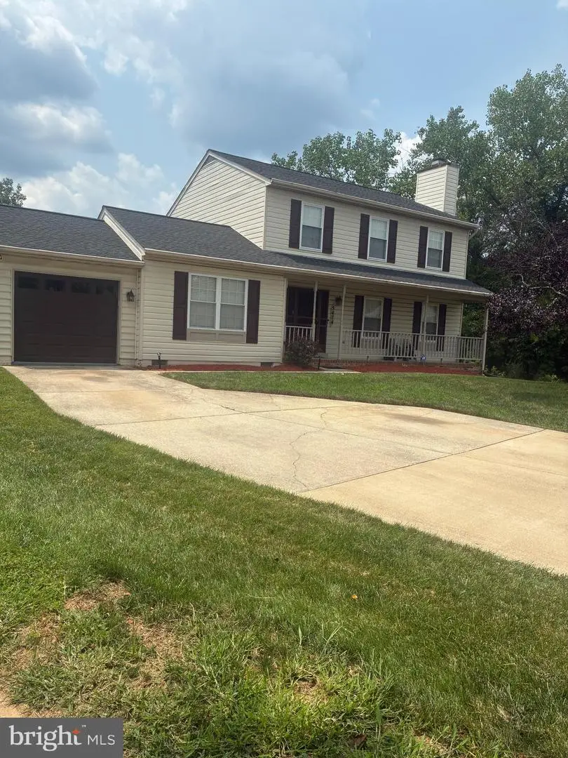 5474 Woodland Blvd, Oxon Hill, MD 20745 - #2
