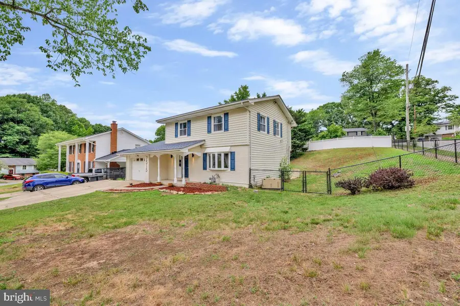 7515 Lenham Dr, Fort Washington, MD 20744 - #3