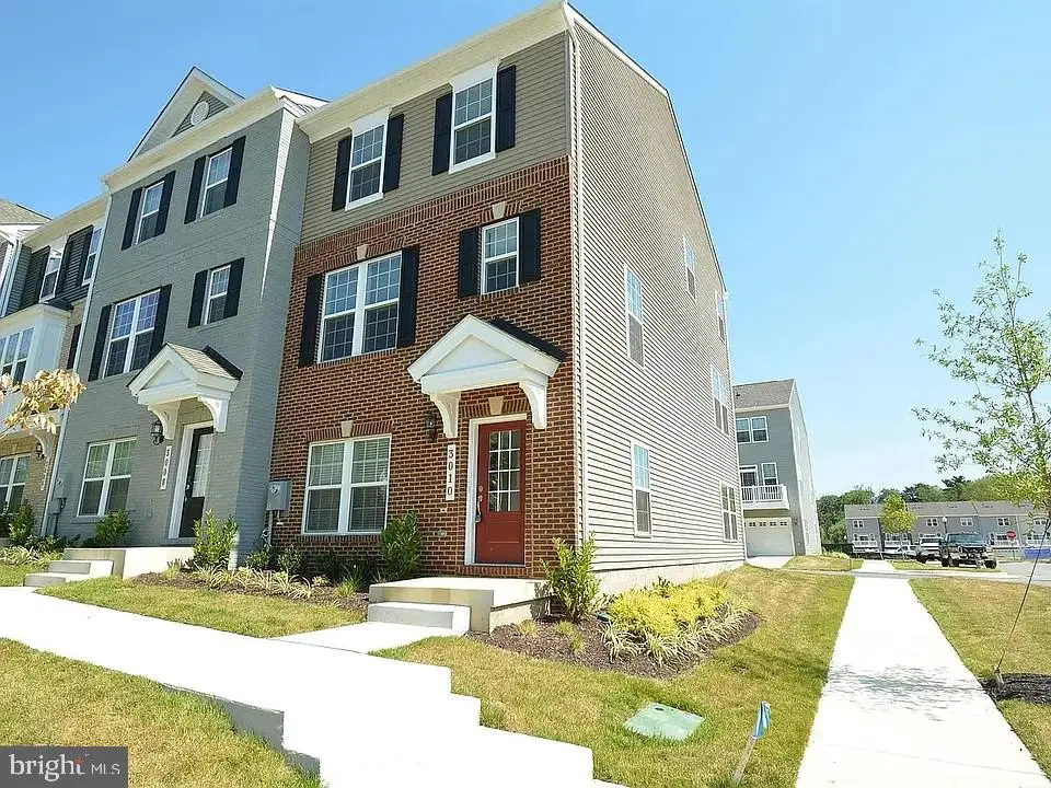 3010 Pinebrook Rd, Landover, MD 20785 - #1