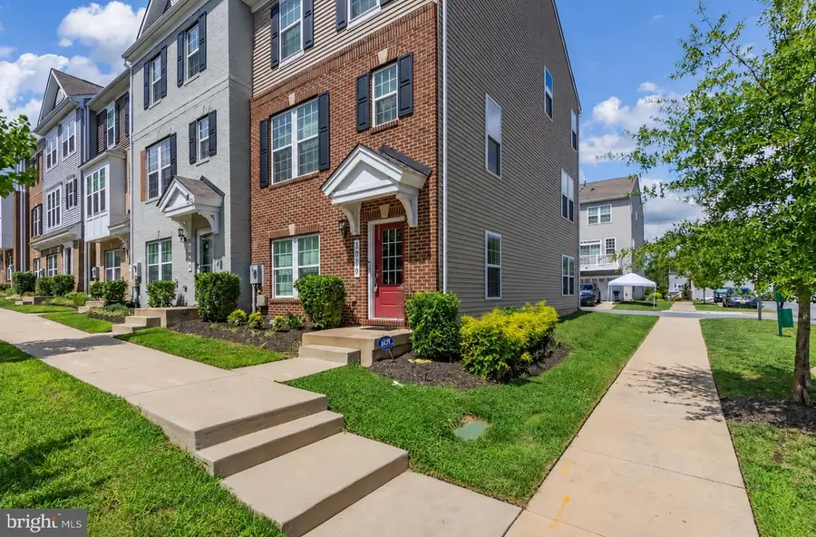 3010 Pinebrook Rd, Landover, MD 20785 - #2