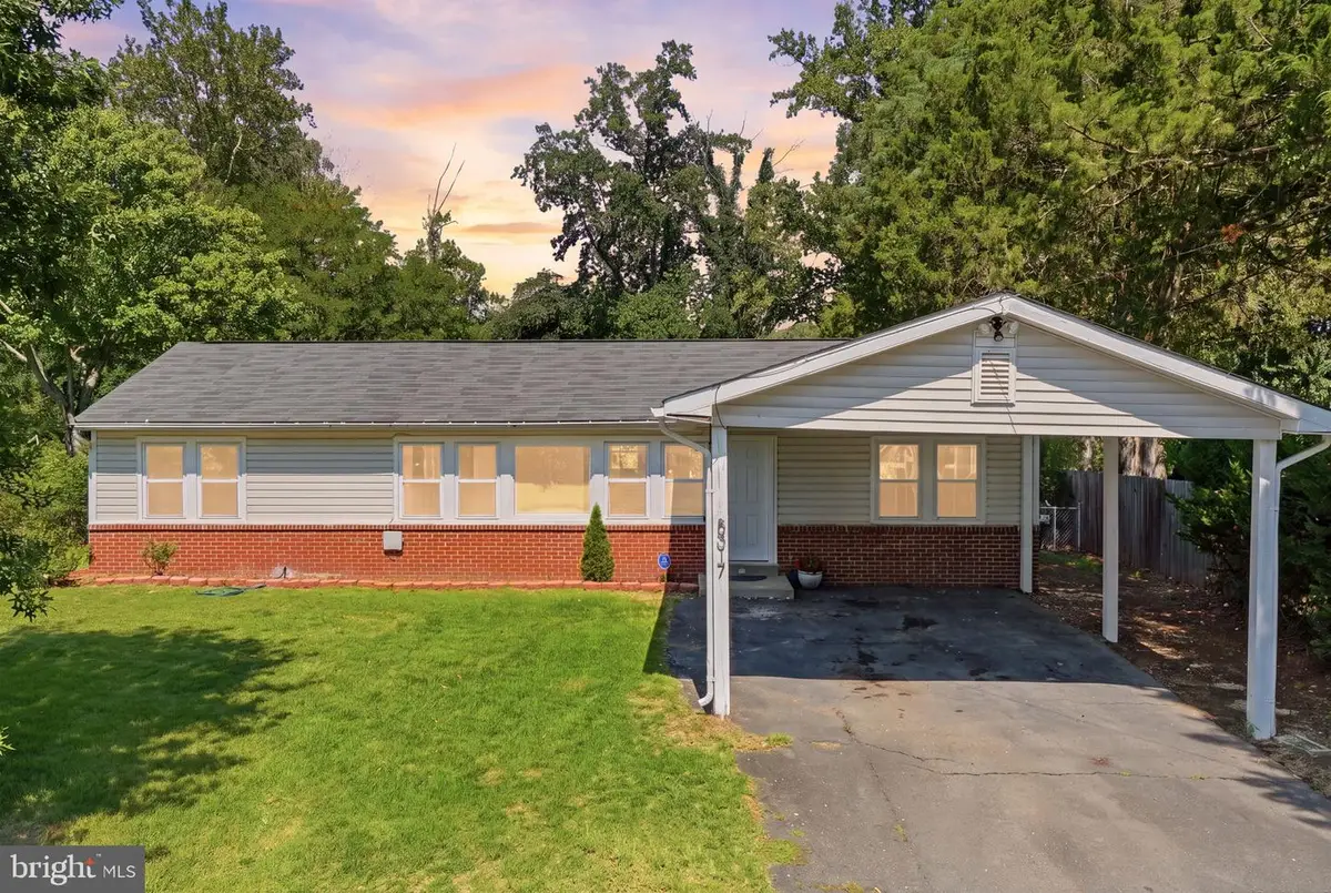 8317 Schultz Rd, Clinton, MD 20735 - #1
