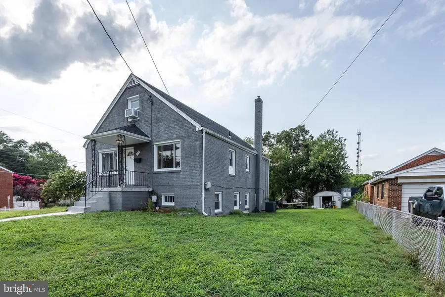 6500 Foster St, District Heights, MD 20747 - #2