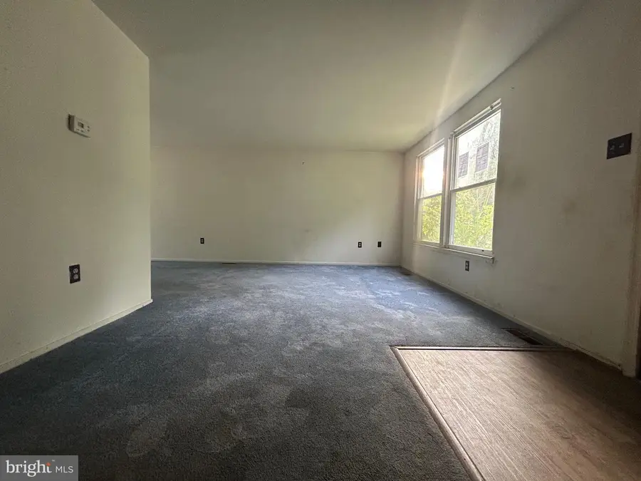 9108 Ridgewood Dr, Fort Washington, MD 20744 - #2