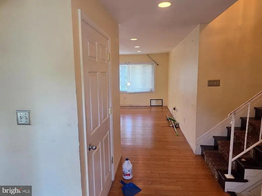 7906 Dawnwood Ct, Lanham, MD 20706 - #3