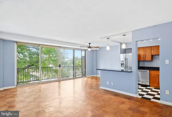 4410 Oglethorpe St #309, HYATTSVILLE, MD 20781