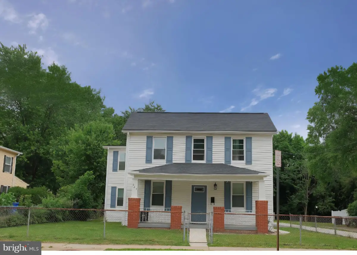 925 Montgomery St, Laurel, MD 20707 - #1
