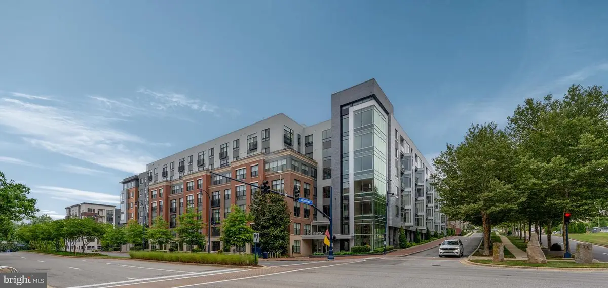145 Riverhaven Dr #131, Oxon Hill, MD 20745 - #1