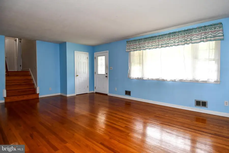 9205 Wellington Ct, Lanham, MD 20706 - #3