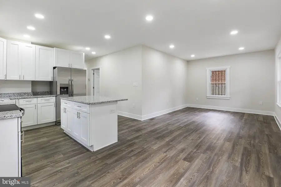 915 Eastern Ave Ne, Capitol Heights, MD 20743 - #3