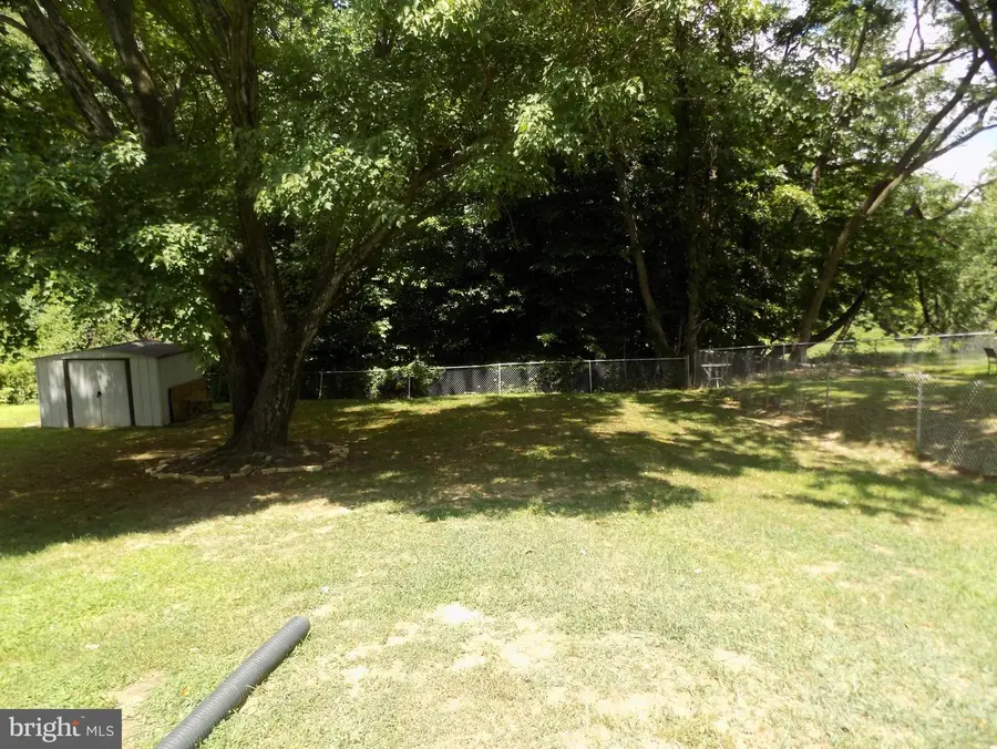 7702 Beechnut Rd, Capitol Heights, MD 20743 - #2