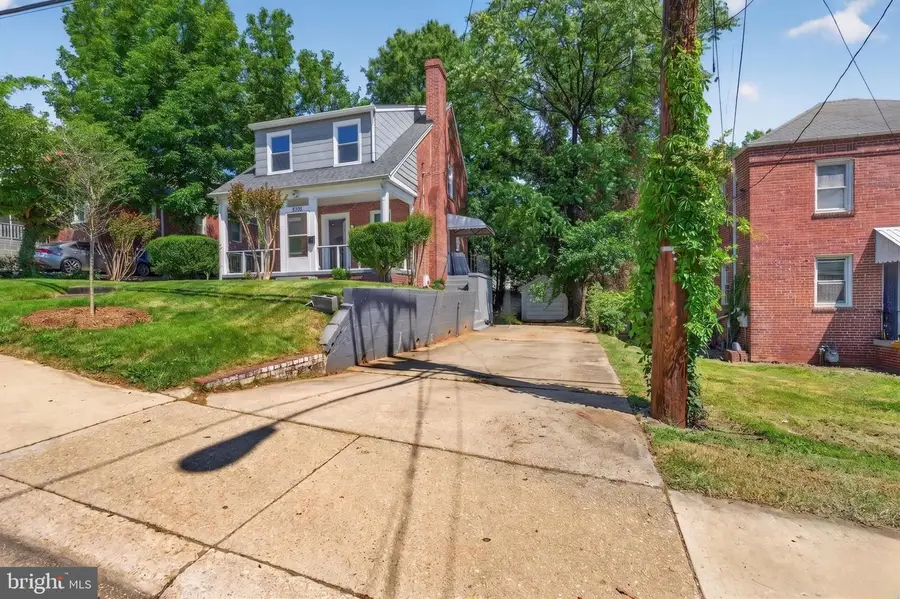 5306 Tilden Rd, Bladensburg, MD 20710 - #2
