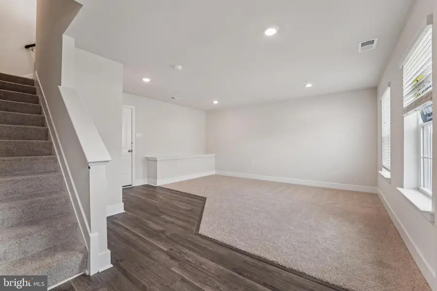 5230 Woodyard Rd, Upper Marlboro, MD 20772 - #2