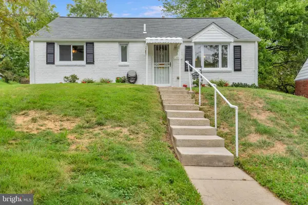 6944 Decatur Pl, HYATTSVILLE, MD 20784