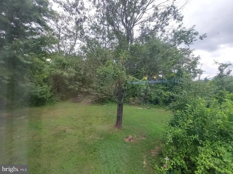 8904 Ballard Ln, Clinton, MD 20735 - #3