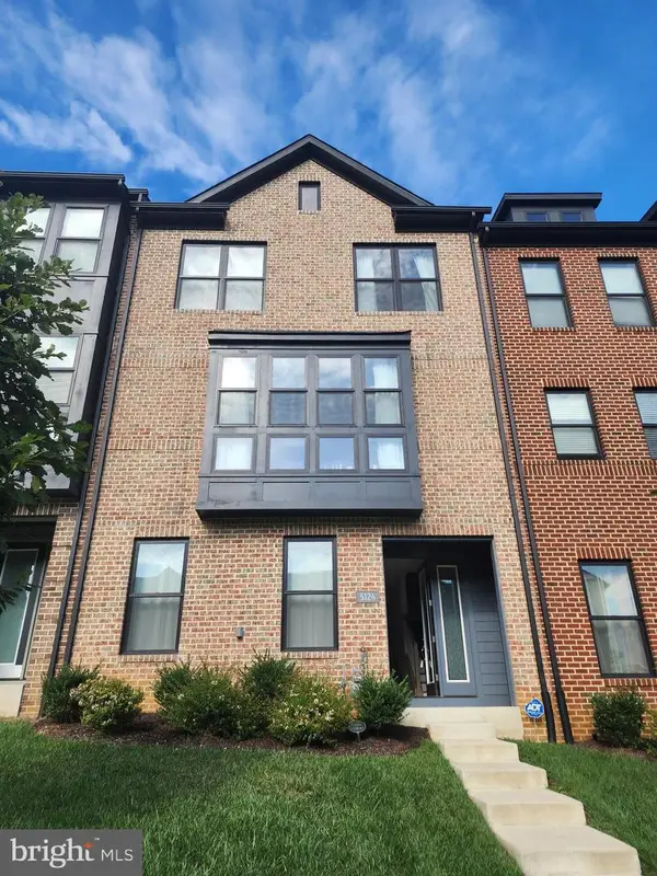 5124 Curie Dr, BOWIE, MD 20715