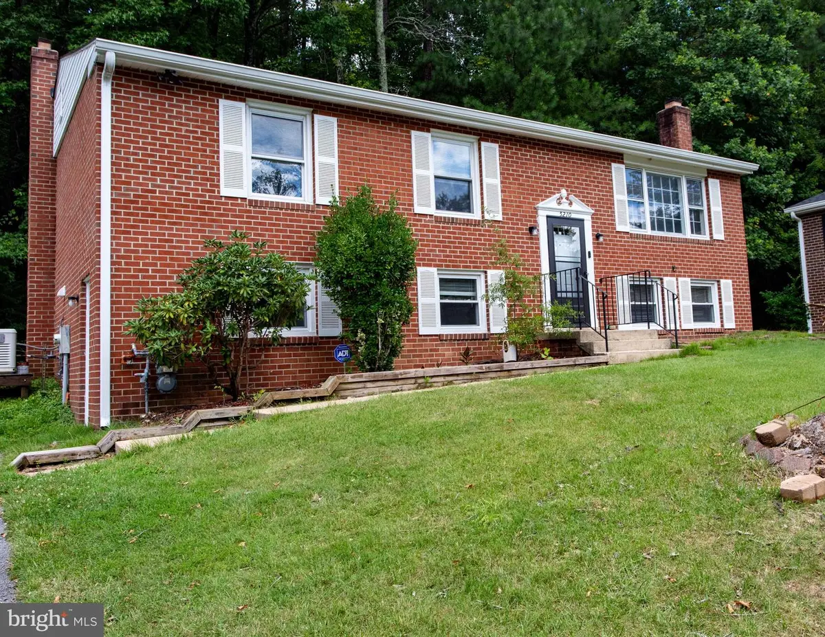5210 W Boniwood Turn, Clinton, MD 20735 - #1