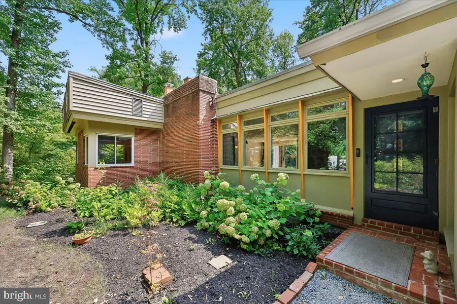 8706 23rd Ave, Hyattsville, MD 20783 - #2