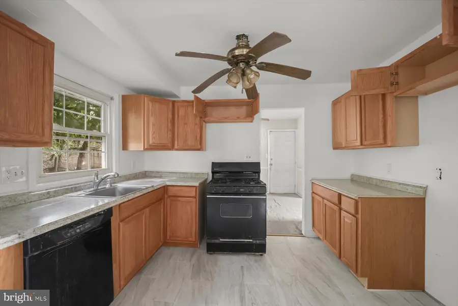 2804 Ivy Bridge Rd, Fort Washington, MD 20744 - #2