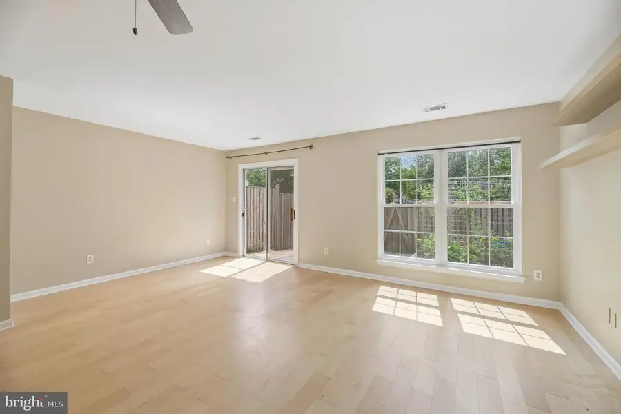 14804 London Ln, Bowie, MD 20715 - #2