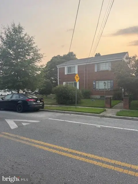 7402 W Park Dr, Hyattsville, MD 20783 - #3
