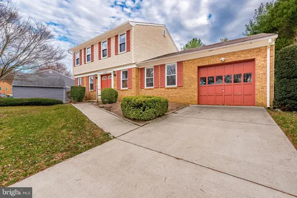 12233 Guinevere Rd, GLENN DALE, MD 20769
