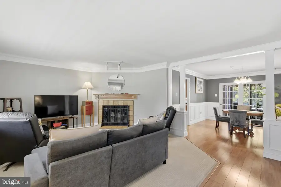 15746 Pointer Ridge Dr, Bowie, MD 20716 - #2