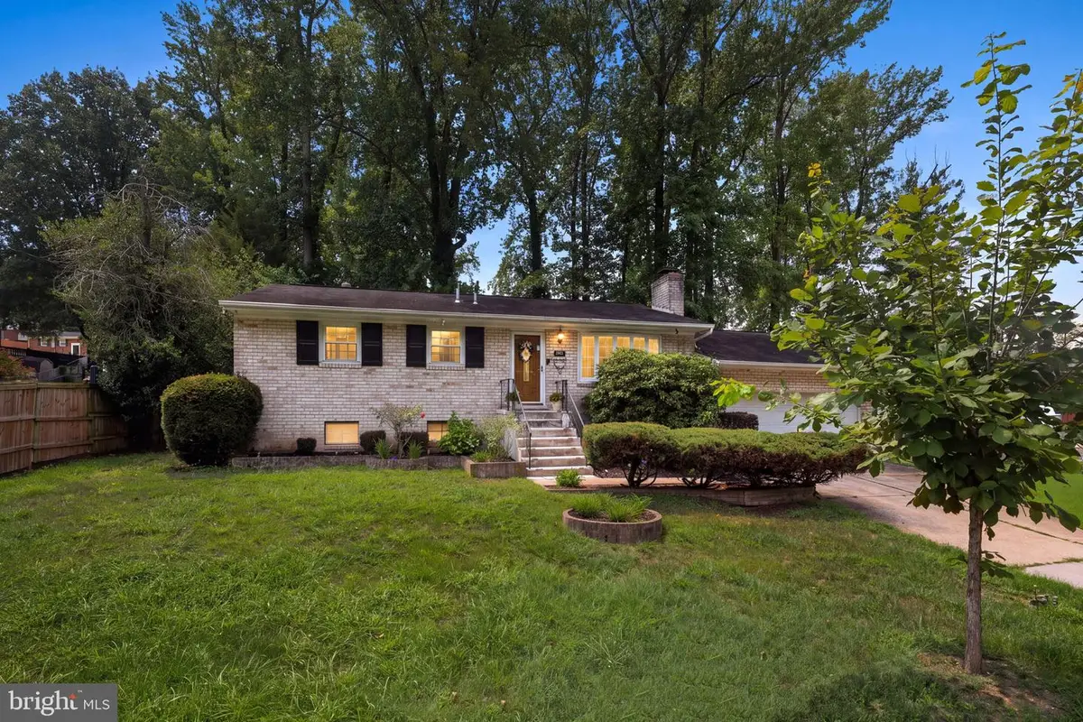 2903 Kingsway Rd, Fort Washington, MD 20744 - #1