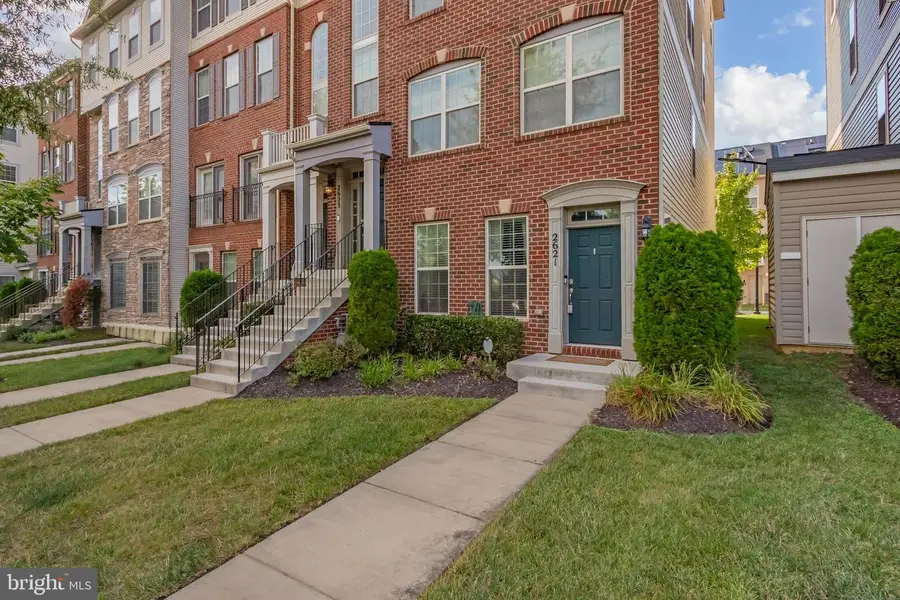 2621 Campus Way N, Lanham, MD 20706 - #2