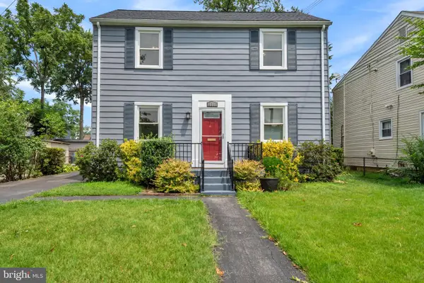 6211 Sligo Pkwy, HYATTSVILLE, MD 20782
