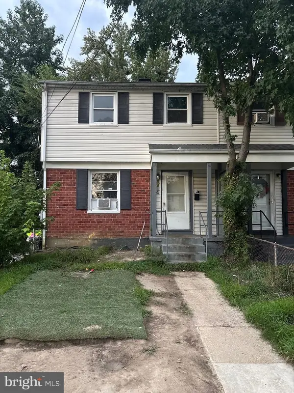 5914 Shoshone Dr, OXON HILL, MD 20745