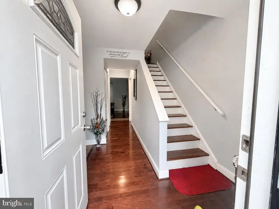 7285 Wood Hollow Ter, Fort Washington, MD 20744 - #2