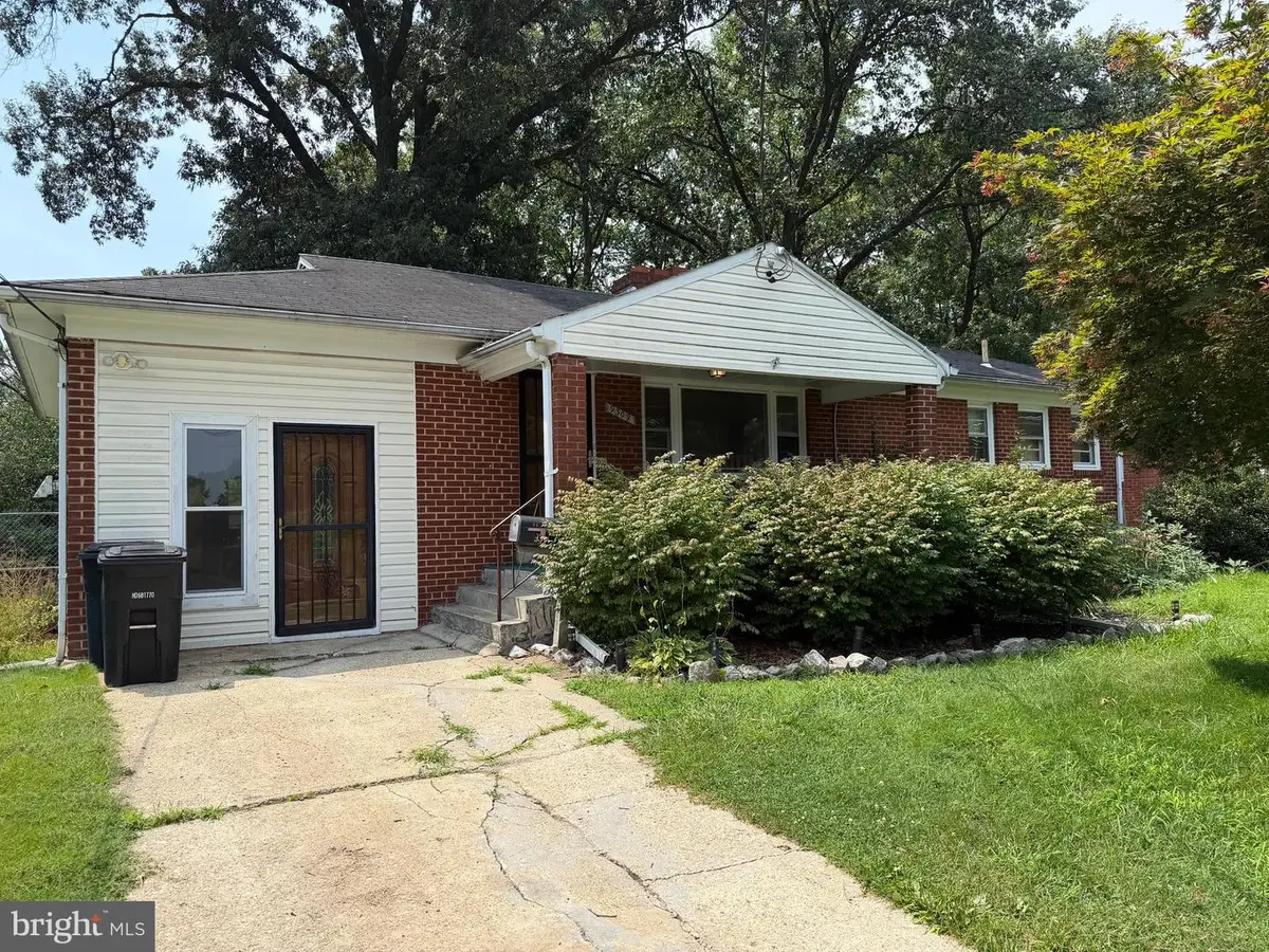9309 Tuckerman St, Lanham, MD 20706 - #1
