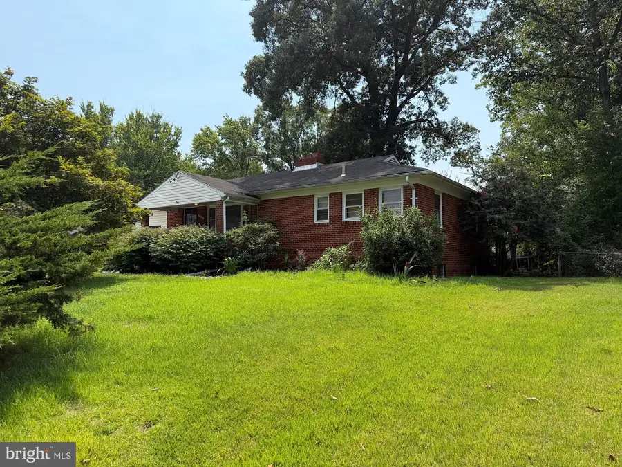 9309 Tuckerman St, Lanham, MD 20706 - #2