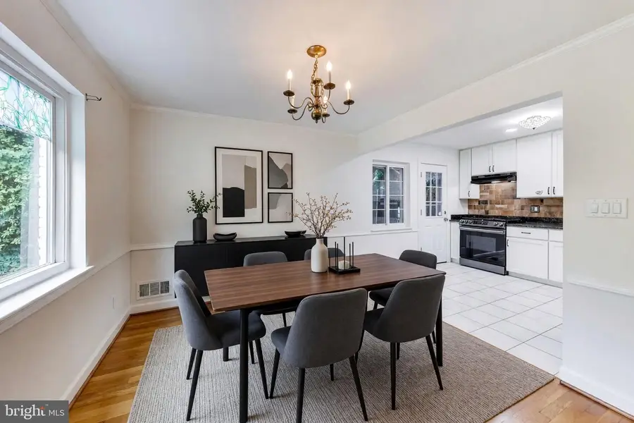 5796 Carlyle St, Cheverly, MD 20785 - #3