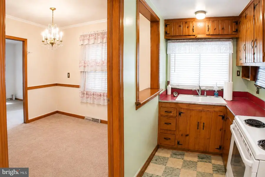 4502 Maple Rd, Suitland, MD 20746 - #3