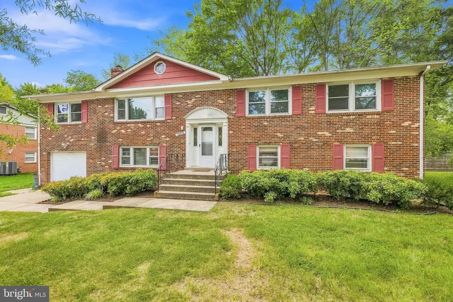 12015 Hickory Dr, Fort Washington, MD 20744 - #2