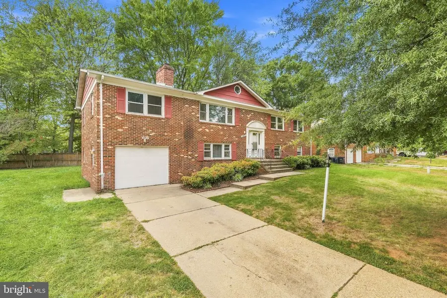 12015 Hickory Dr, Fort Washington, MD 20744 - #3