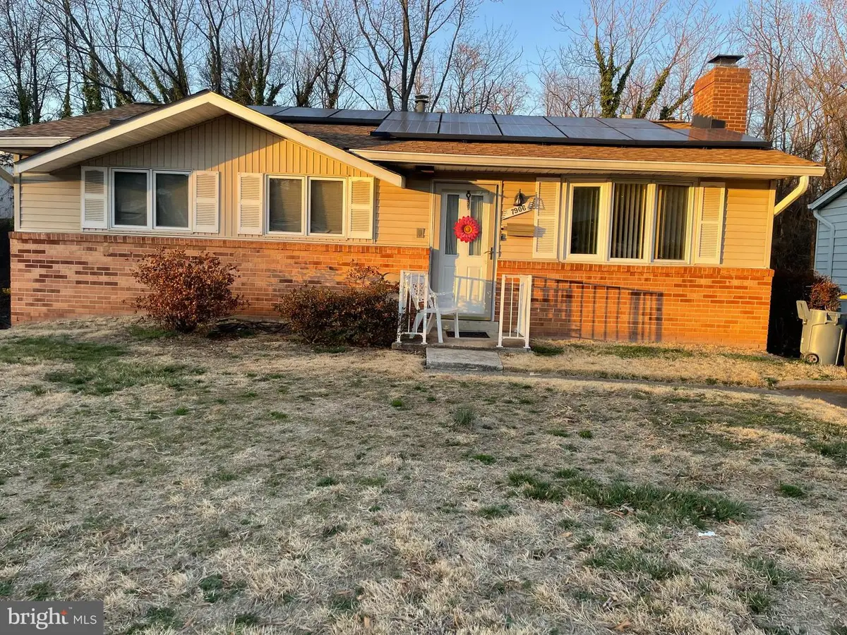 7906 Dellwood Ave, Lanham, MD 20706 - #1